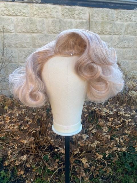 Marilyn wig